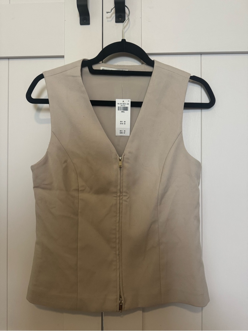 Abercrombie Tailored Zip Vest NWT